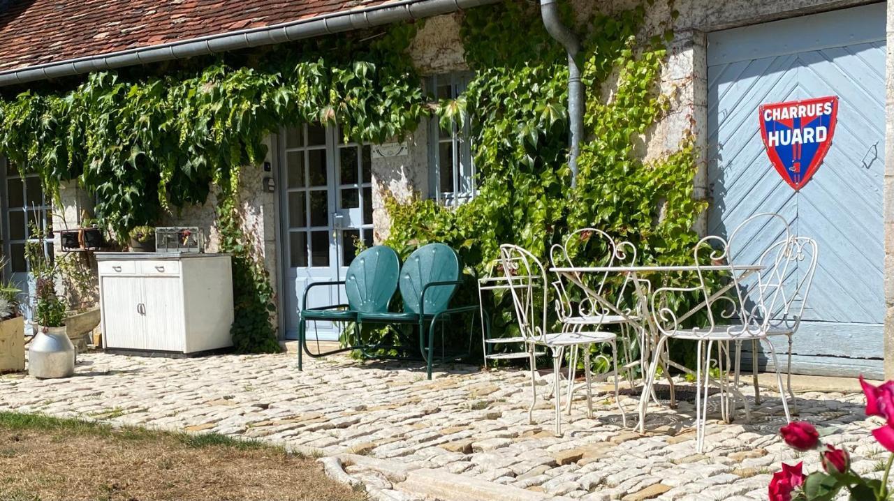 L'Orangerie De Malpas Bed & Breakfast Quingey Exterior photo