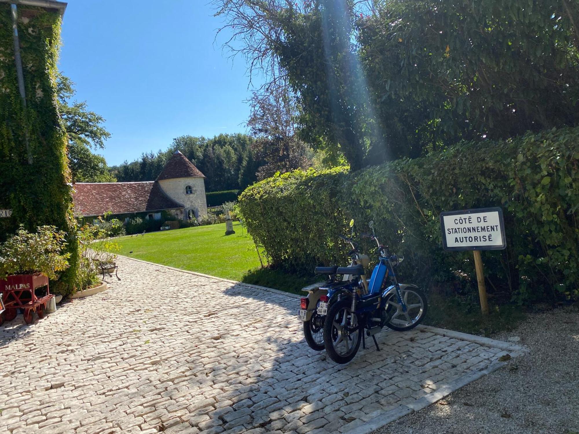 L'Orangerie De Malpas Bed & Breakfast Quingey Exterior photo