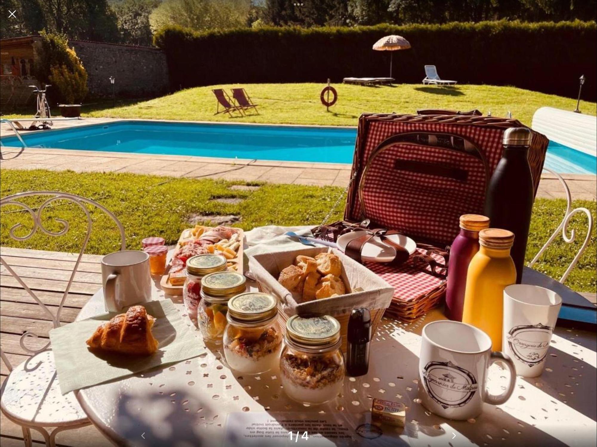L'Orangerie De Malpas Bed & Breakfast Quingey Exterior photo